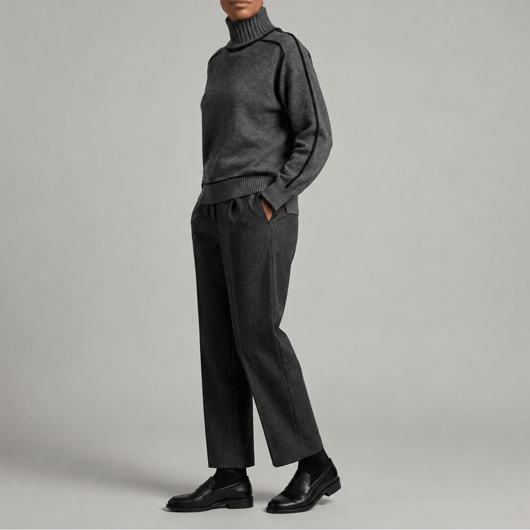 Women’s Turtleneck Sweater – Contrast Trim Knit Sweater