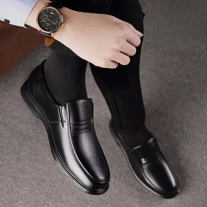 MEN'S LEATHER LOAFERS
