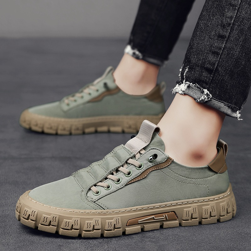 Highland Premium Sneakers